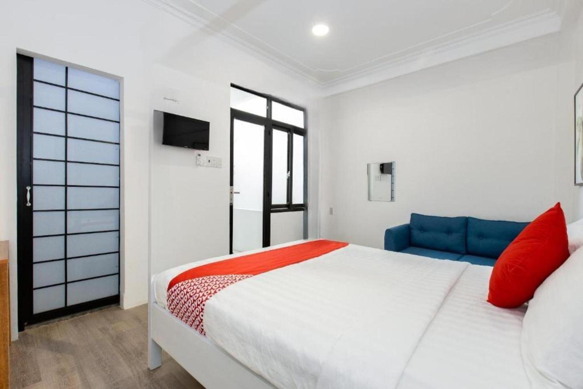 Gis Hotel Nha Trang & Motorbike Rental Екстер'єр фото