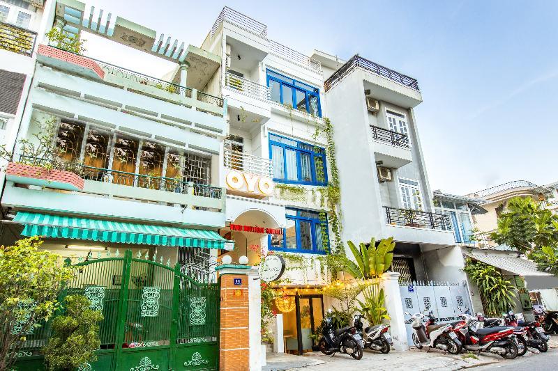 Gis Hotel Nha Trang & Motorbike Rental Екстер'єр фото