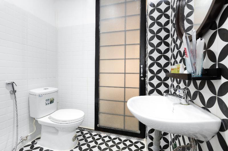 Gis Hotel Nha Trang & Motorbike Rental Екстер'єр фото